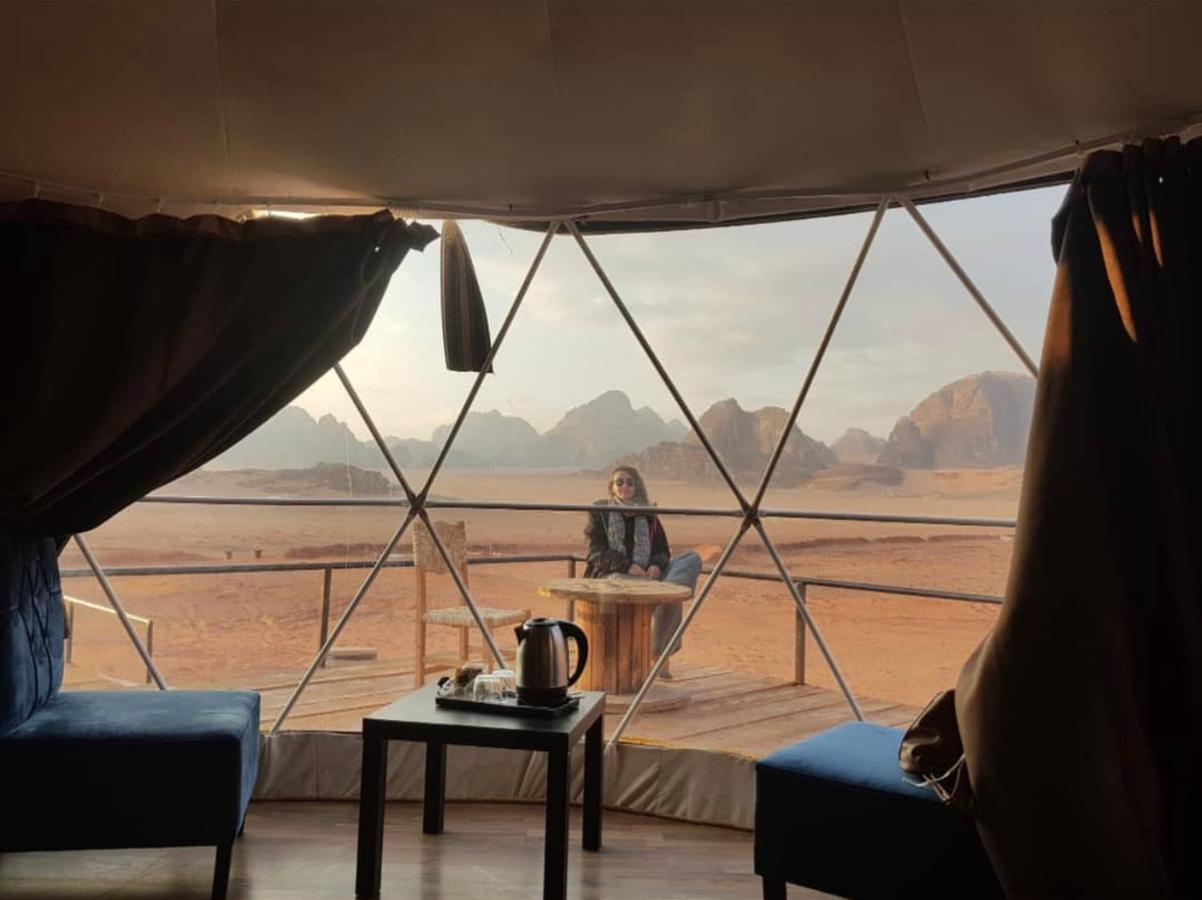 Sun Luxury Camp &Tour Apartment Wadi Rum Exterior photo