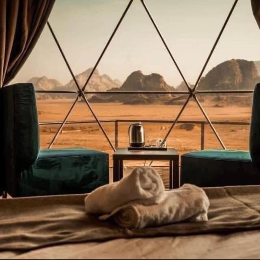 Sun Luxury Camp &Tour Apartment Wadi Rum Exterior photo