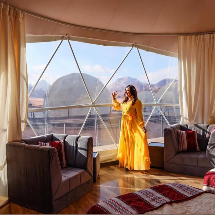 Sun Luxury Camp &Tour Apartment Wadi Rum Exterior photo