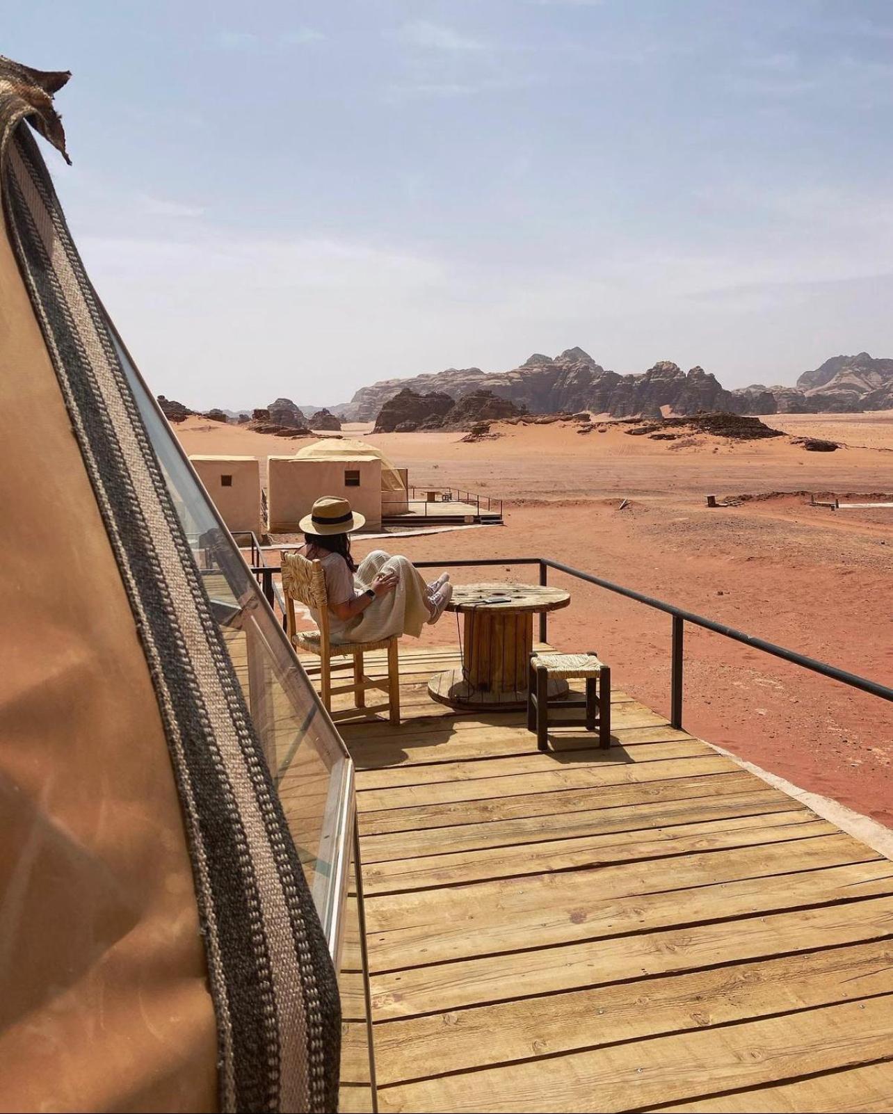 Sun Luxury Camp &Tour Apartment Wadi Rum Exterior photo